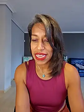 Snapshot of Goldenlace chatting on November 16, 2025, 3:17 pm Goldenlace online show from November 16, 2025, 3:17 pm