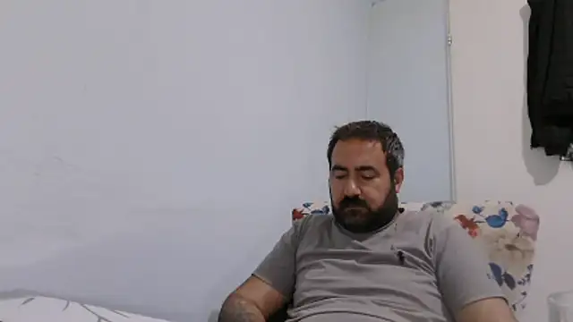 ZYXEL353 online show from April 18, 2026, 11:16 pm