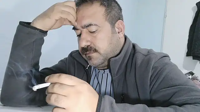 ZYXEL353 online show from March 3, 2026, 10:06 pm