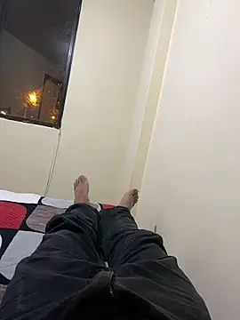 stuard-19 online show from November 25, 2025, 11:48 pm