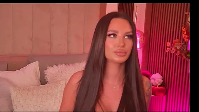 kaya b online show from September 10, 2025, 7:02 pm