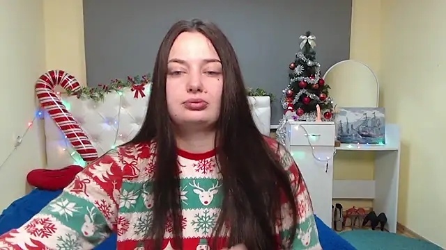 Snapshot of MilanaPrice chatting on December 15, 2025, 8:14 pm MilanaPrice online show from December 15, 2025, 8:14 pm