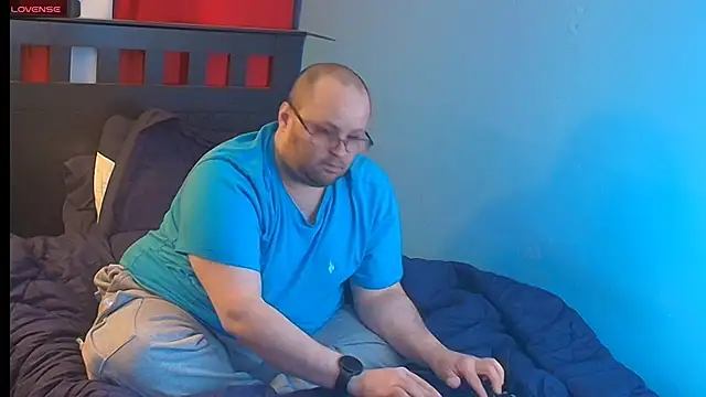 lefty15242 online show from February 16, 2026, 11:57 pm