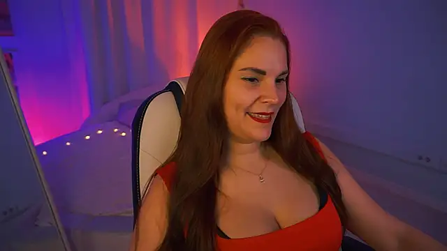 Snapshot of Ellis_Foxy chatting on March 7, 2025, 3:29 am Ellis Foxy online show from March 7, 2025, 3:29 am