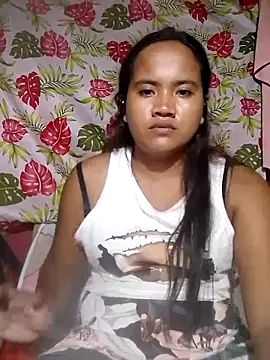 Snapshot of Sexiest_quen chatting on December 14, 2025, 1:28 pm Sexiest quen online show from December 14, 2025, 1:28 pm