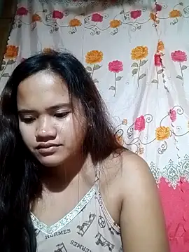 Sexiest quen online show from February 1, 2026, 7:45 pm