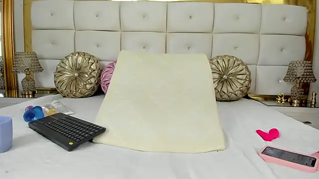 KendalStallyon online show from March 19, 2025, 5:17 pm