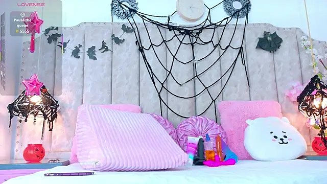 KendalStallyon online show from October 31, 2025, 1:30 pm