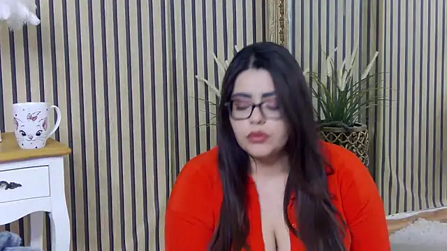 AriaRussell online show from January 15, 2026, 8:51 am