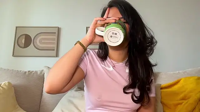 SissiVienna online show from March 12, 2026, 11:47 am