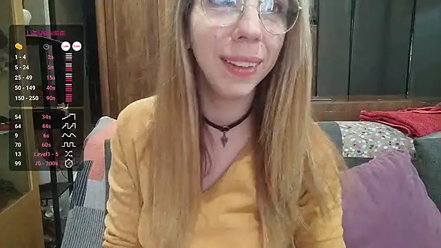 Snapshot of OnnaaH chatting on November 29, 2025, 12:05 pm OnnaaH online show from November 29, 2025, 12:05 pm