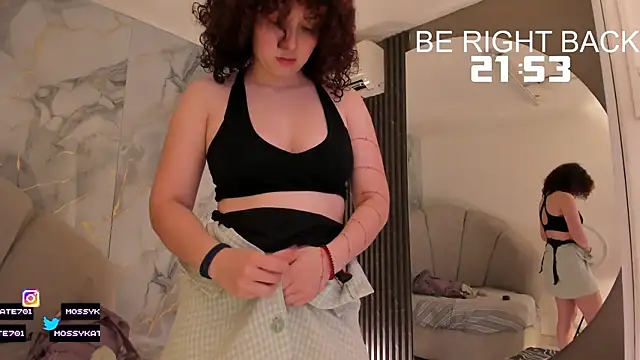 Katemoss70 online show from October 18, 2025, 12:40 pm