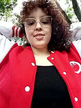 Katemoss70 online show from October 3, 2025, 2:18 pm