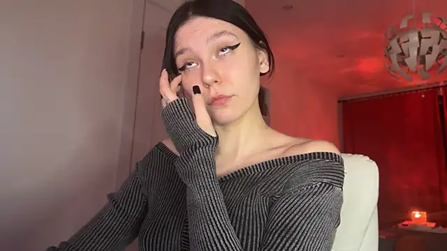 Snapshot of pinkdolly18 chatting on March 11, 2025, 10:20 pm pinkdolly18 online show from March 11, 2025, 10:20 pm