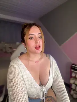 Sam Thompsoon  online show from December 16, 2025, 2:27 am