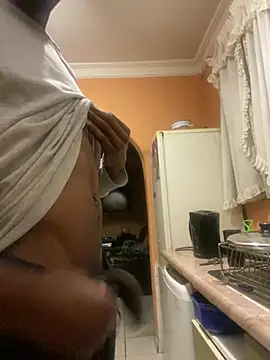 amiable12 online show from April 27, 2026, 12:41 am