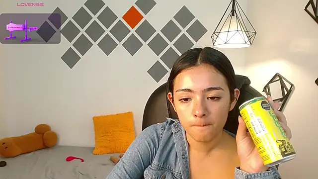 Ivy Gail online show from December 11, 2024, 5:43 am