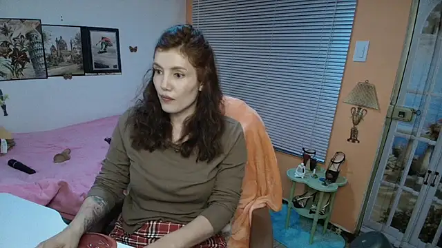 Snapshot of jrcamila chatting on October 5, 2025, 8:43 pm jrcamila online show from October 5, 2025, 8:43 pm