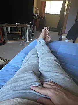 DaddyCumBumZA online show from May 16, 2026, 1:10 pm