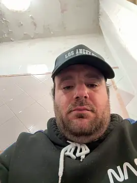 Snapshot of alex899927 chatting on March 19, 2025, 12:23 pm alex899927 online show from March 19, 2025, 12:23 pm