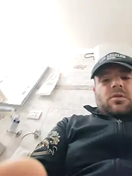 alex899927 online show from January 7, 2026, 9:36 am