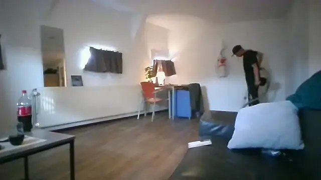 toyxltester online show from January 19, 2026, 1:04 pm