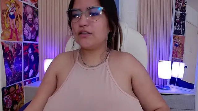 Snapshot of dafne_hss chatting on January 4, 2025, 5:05 pm dafne hss online show from January 4, 2025, 5:05 pm