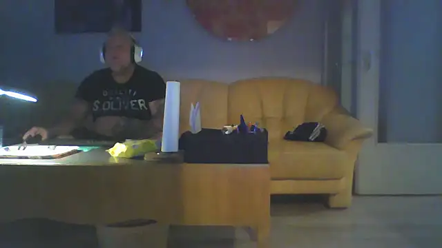 Hotwerner666 online show from September 19, 2025, 11:58 am