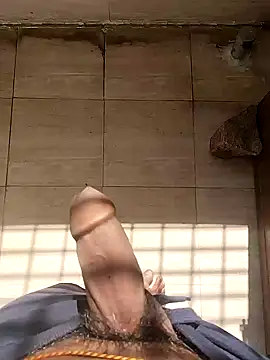 Snapshot of hOrnybOy_369 chatting on January 23, 2025, 7:11 am hOrnybOy 369 online show from January 23, 2025, 7:11 am