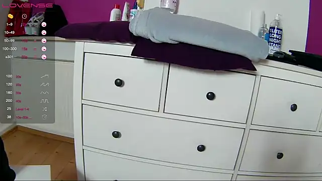 Latina daily online show from April 19, 2026, 6:10 pm