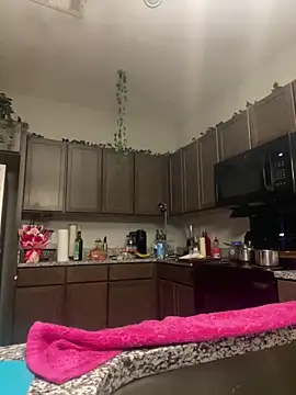 Snapshot of BigFineSelena chatting on February 16, 2025, 7:15 am BigFineSelena online show from February 16, 2025, 7:15 am