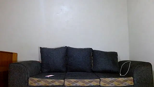 vinkyprettie online show from December 11, 2024, 9:01 pm