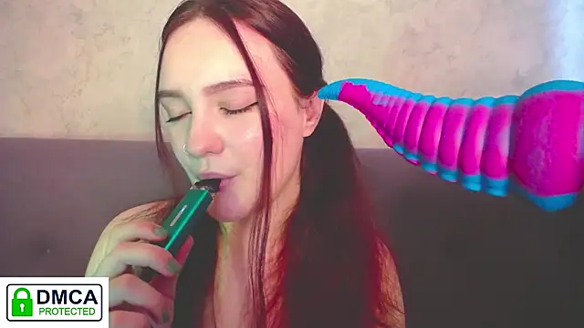 Alyssa   Scarlet online show from February 7, 2025, 9:37 am