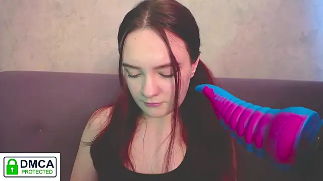 Alyssa   Scarlet online show from March 11, 2025, 9:56 am