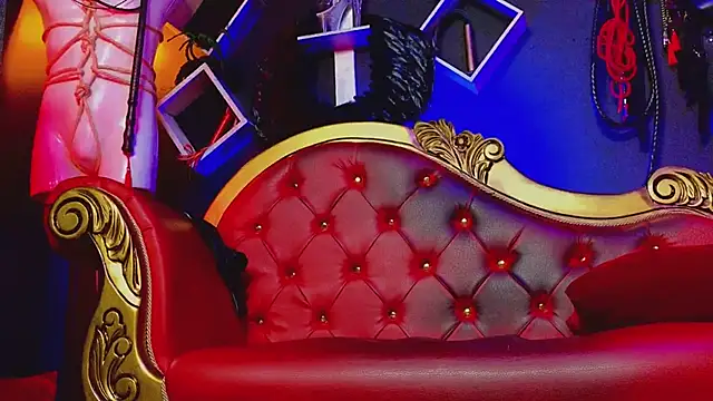 PerlaDivaio online show from March 7, 2025, 2:01 pm