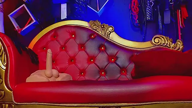 PerlaDivaio online show from February 6, 2025, 1:43 pm