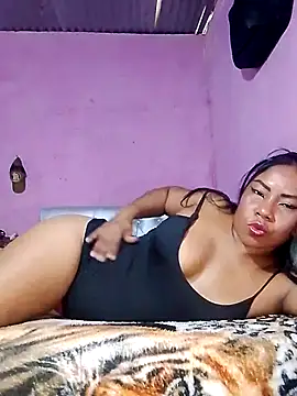 Snapshot of rosmery-navarro chatting on February 9, 2025, 7:30 pm rosmery-navarro online show from February 9, 2025, 7:30 pm