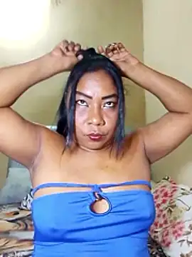 rosmery-navarro online show from November 29, 2025, 4:23 am