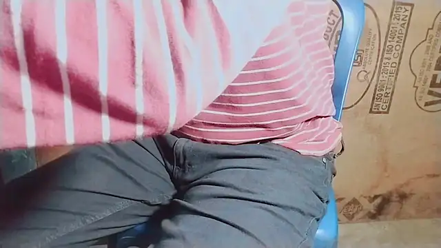 Snapshot of vampynik chatting on September 16, 2025, 9:32 am vampynik online show from September 16, 2025, 9:32 am