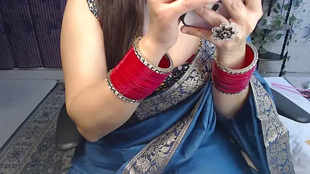 Snapshot of mahimagicdoll_DESI chatting on January 30, 2025, 11:55 am mahimagicdoll DESI online show from January 30, 2025, 11:55 am