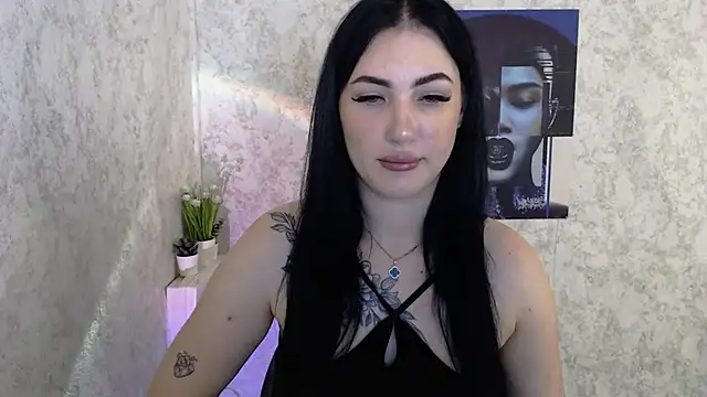 MisssShy  online show from September 29, 2025, 3:13 am