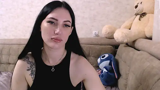 MisssShy  online show from April 21, 2026, 1:42 am