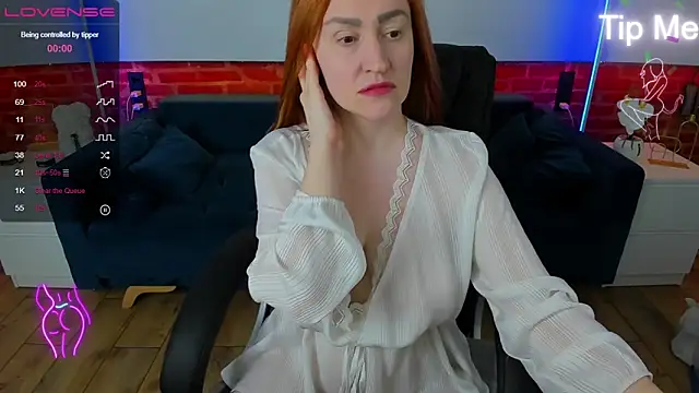 Kamilla Hot online show from March 9, 2026, 7:06 pm