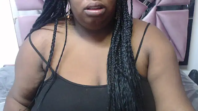 morenahott1 online show from September 24, 2025, 11:39 am