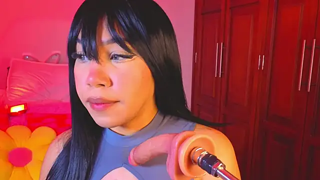 Olivia ds online show from February 11, 2026, 4:56 am