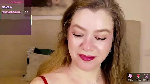 Snapshot of PetersEmily chatting on May 16, 2026, 8:41 pm PetersEmily online show from May 16, 2026, 8:41 pm