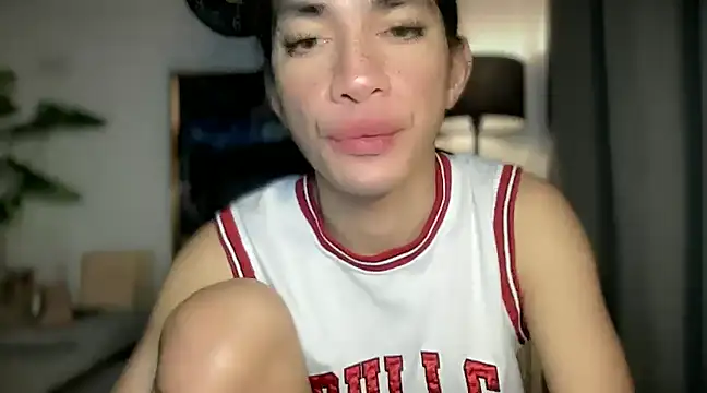 Snapshot of QUEEN_LILITH chatting on February 24, 2025, 3:31 pm QUEEN LILITH online show from February 24, 2025, 3:31 pm