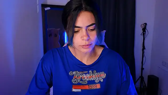 sexyladyy  online show from October 30, 2025, 11:12 pm