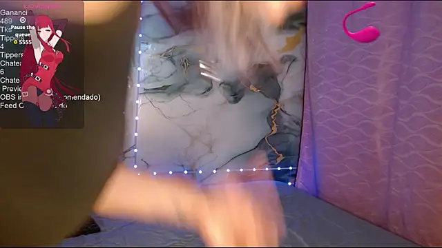 naugtyqueen online show from April 15, 2026, 1:11 am