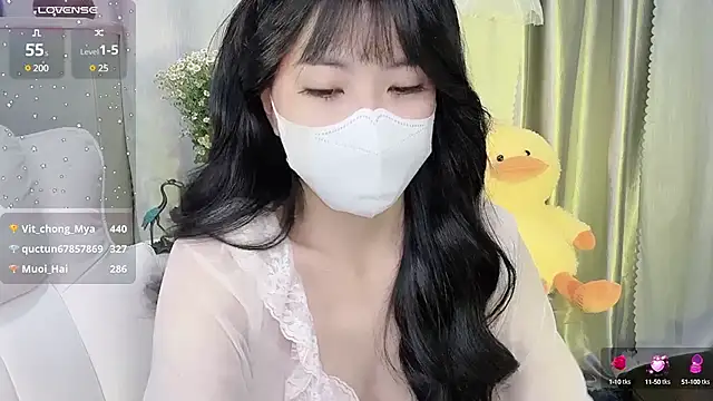 Mya Lee online show from February 9, 2025, 7:09 pm